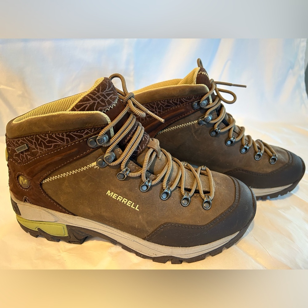 Merrell Midi Waterproof Women’s Hiking Boots